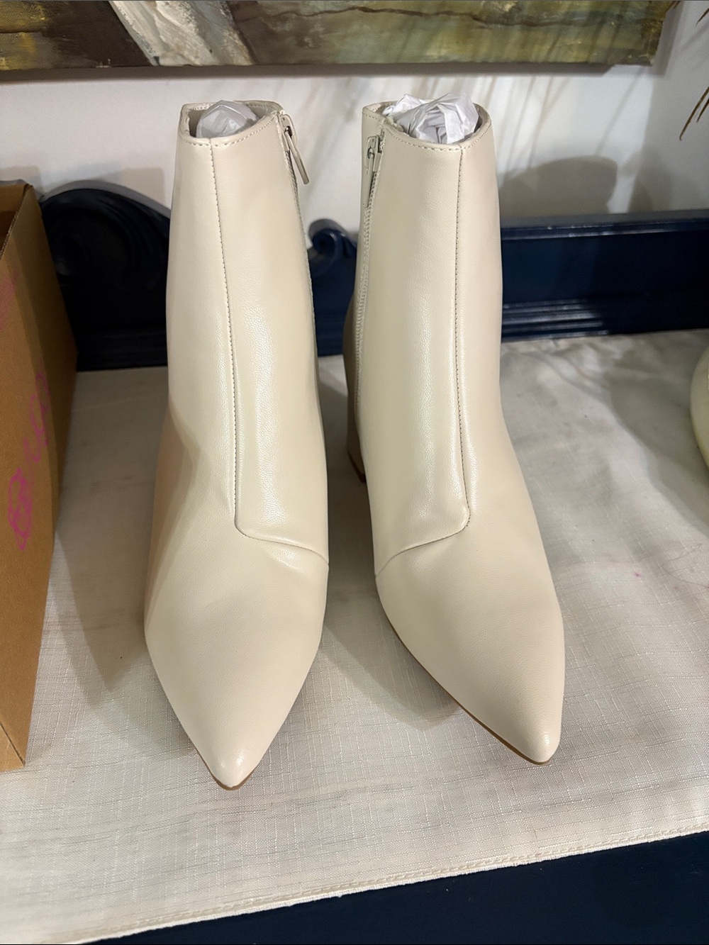 Women's Soft Bone Pointed-Toe Block Heel Ankle Boots NIB SIZE 6.5
